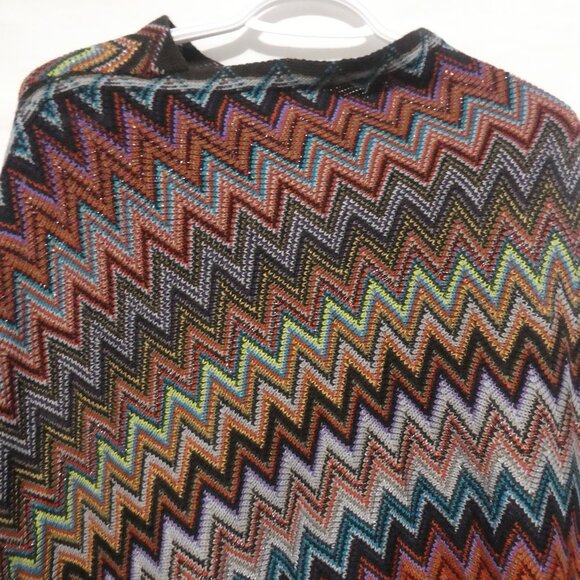 Unbranded | Colorful Zigzag Patterned Poncho | One Size - Picture 4 of 14